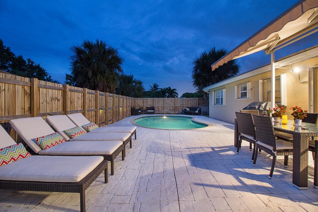 Beachway Per Ankh Pompano Beach Exterior foto