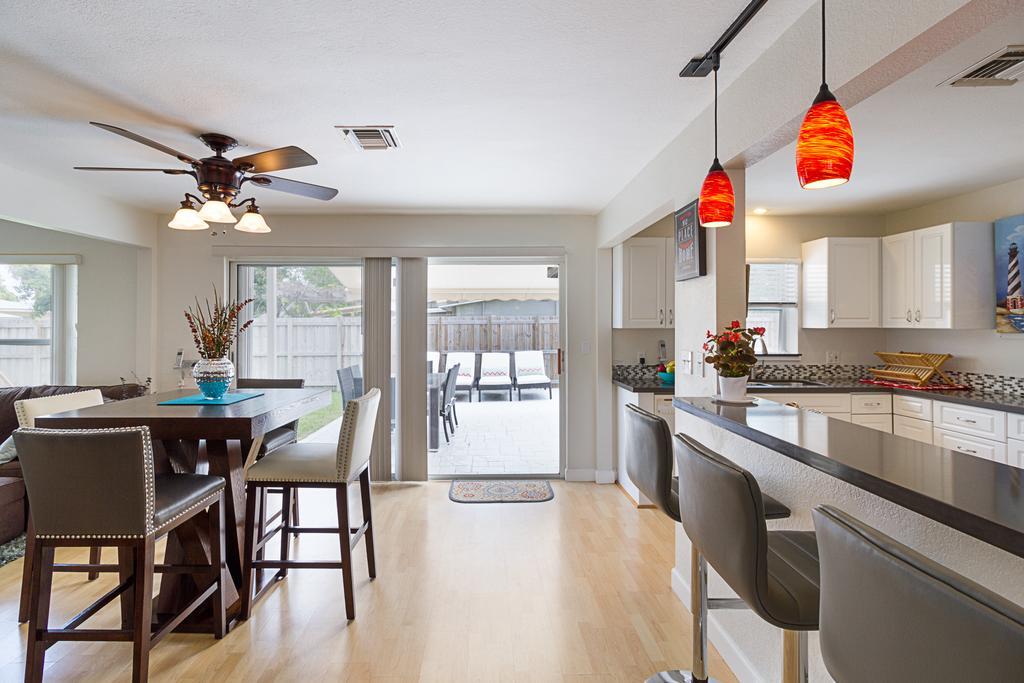Beachway Per Ankh Pompano Beach Exterior foto